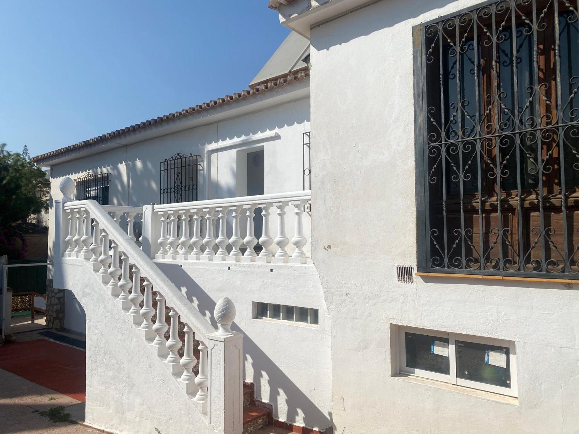Apartamentos Playa Del Palo Malaga Exterior photo