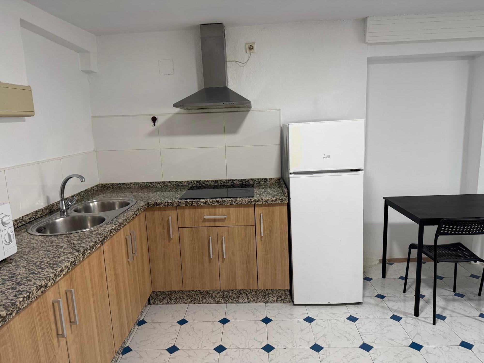 Apartamentos Playa Del Palo Malaga Exterior photo